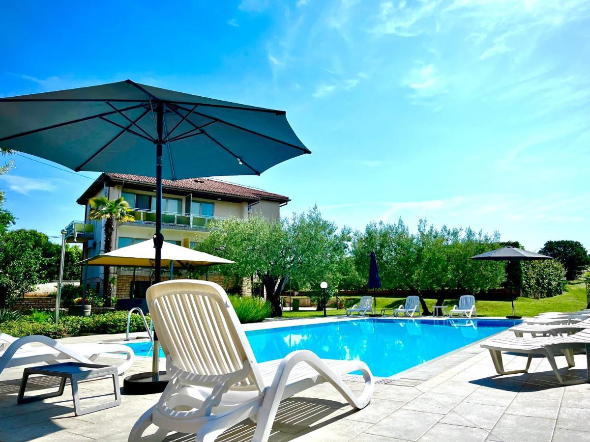 Pansion Margerita Bed & Breakfast Porec Ngoại thất bức ảnh