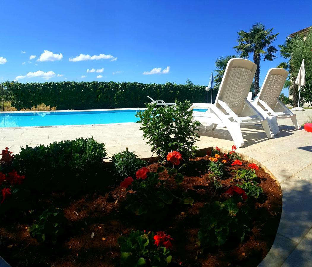 Pansion Margerita Bed & Breakfast Porec Ngoại thất bức ảnh